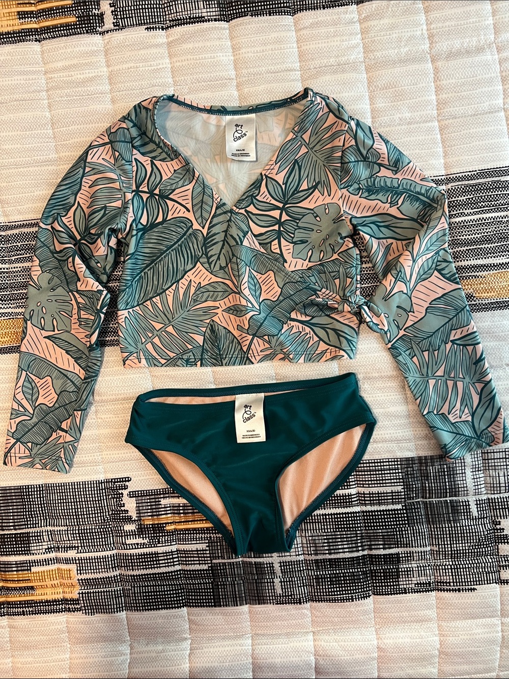 Girl Tropical Leaf Long-Sleeve Bikini Set in Teal & Blush